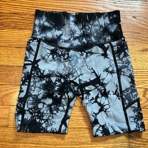 PINK Active Tie Dye Yoga Bike Shorts
